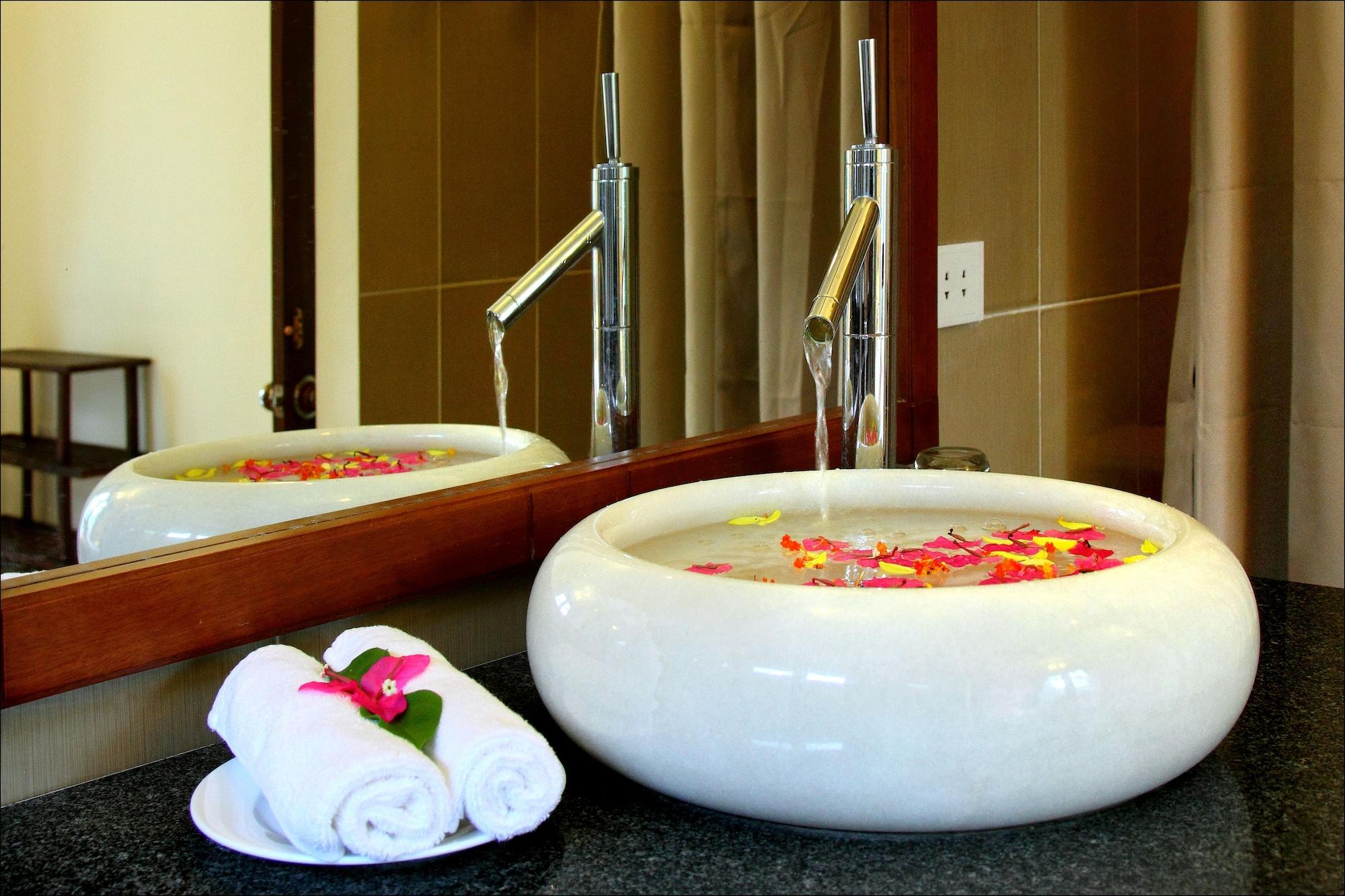 Van Lan Riviera Villas Hội An Buitenkant foto